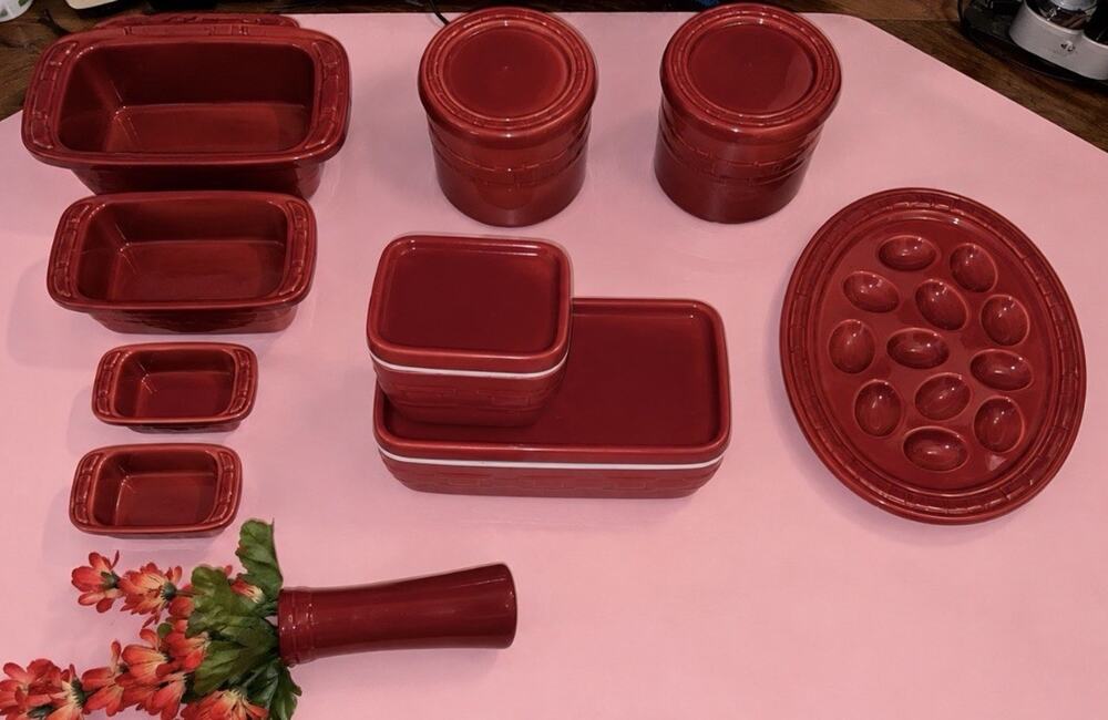 Longaberger Woven Traditions Pottery Paprika 14pcs Baker,crock,vase,egg